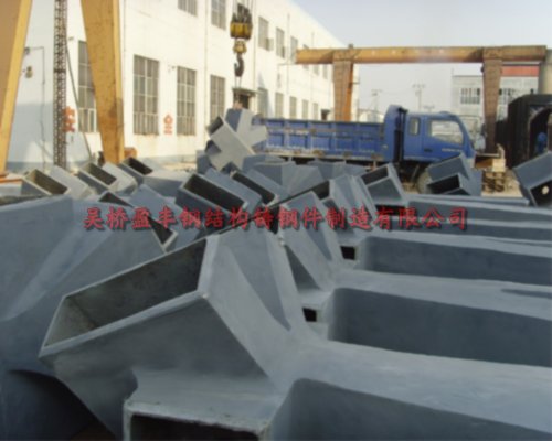 Steel structure of cast steel joints